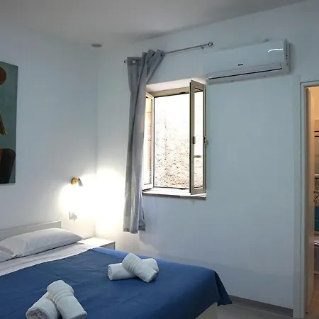 Bed and Breakfast La Scala Del Moro - Dolce Risveglio Λαμπεντούζα